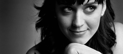 Katy Perry in a photoshoot, source: flickr.com creative commons