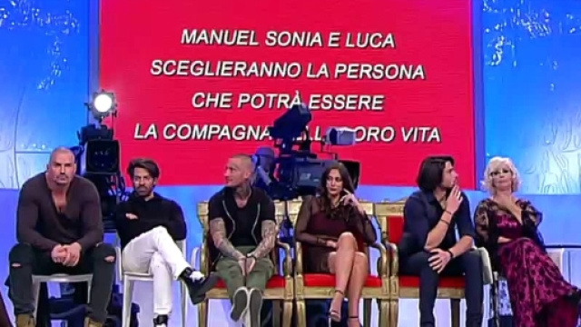 Esterna di Luca Onestini e Giulia &ndash; 16 gennaio 2017 uomini e donne ... - dailymotion.com