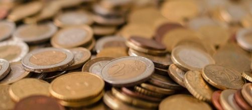 La deuda p&uacute;blica fue del 100,4 % del PIB hasta marzo al subir ... - elempresario.com