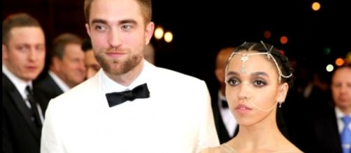 Robert Pattinson and FKA Twigs are reportedly not in good terms. Photo by Galina Golden/YouTube Screenshot