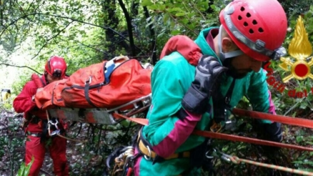 Calabria: anziano cade in un dirupo e muore. (foto di repertorio)