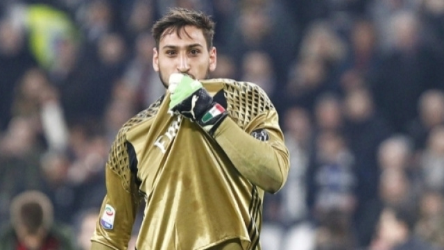 Donnarumma baci&ograve; la maglia Milan ma poi non rinnova il contratto