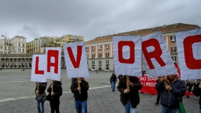 Proteste contro la disoccupazione giovanile