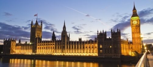 Photo of the Houses of Parliament London by skeeze / CC0