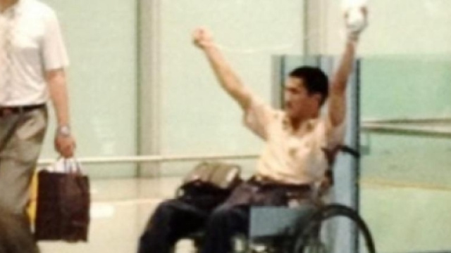 En 2013, un homme en fauteuil roulant a fait exploser une bombe &agrave; l'a&eacute;roport de P&eacute;kin.