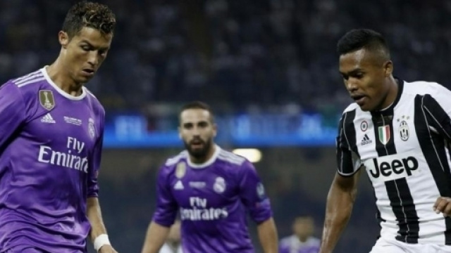 Juve, Alex Sandro vicino all'addio