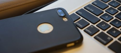 iPhone 7 offers high quality video using its camera | Photo via Pixabay