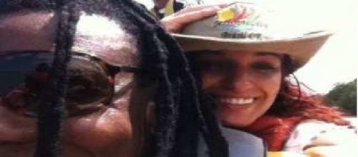 O casal Bino Farias do 'Cidade Negra' e Marcele