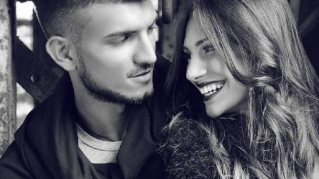 Beatrice Valli, il suo calendario piccante non piace ai fan - chedonna.it