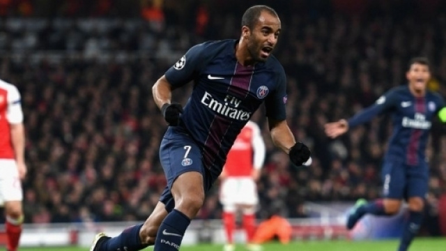 Lucas Moura Goal Ensures Fight for Top Spot Between Arsenal - beinsports.com