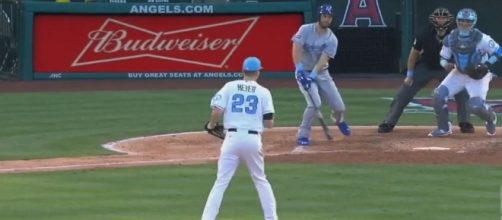 Meyer in action, Youtube, MLB channel https://www.youtube.com/watch?v=vReQcTbhFuY