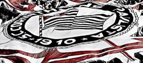 Pelo menos outros seis torcedores ficaram feridos