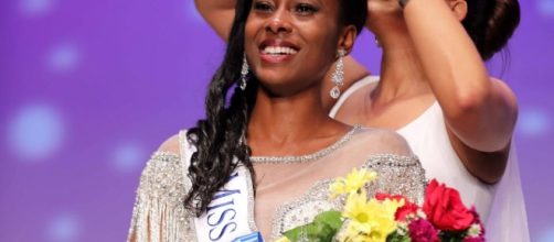The crowning of Miss West Virginia 2017 Tamia Hardy - Photo &copy; Joe Whiteko; used by permission.