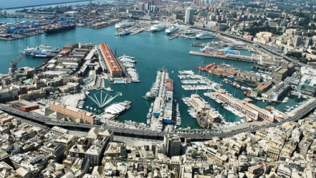 Domenica 25 giugno dalle 7 alle 23 a Genova si vota per il sindaco: al ballottaggio Bucci per il centrodestra e Crivello per il centrosinistra