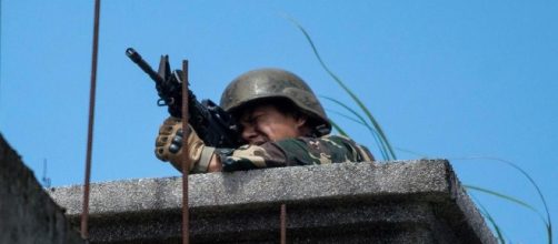 Philippine army destroying city to save it from ISIS allies - The ... - bostonglobe.com