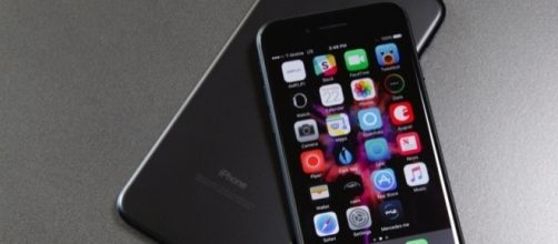 Apple iPhone 8 Release Date, Specs, News, Price, Features and Rumors - iphone8guides.com