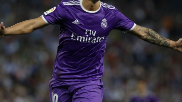 Real Madrid: James Rodriguez pr&eacute;pare son d&eacute;part