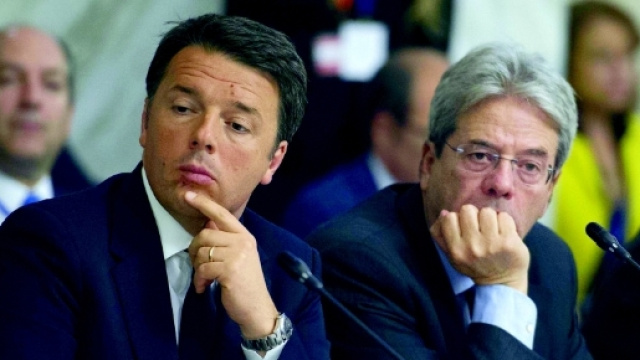 Renzi e Gentiloni: il prossimo e l'attuale premier