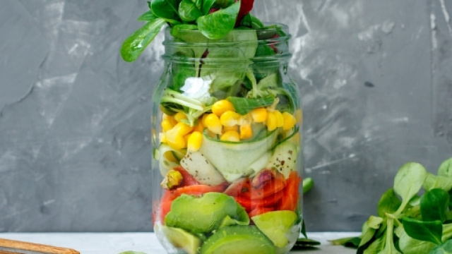 Botulino nel cibo: ricoverati in rianimazione due studenti - 98zeroinfo.com