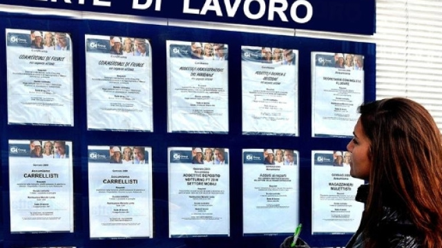 Lavoro. Alcune grandi aziende assumono: ecco le offerte a Napoli e ... - vesuviolive.it