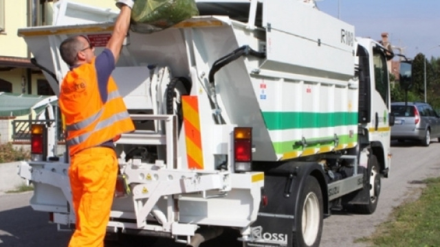 Milano, posti di lavoro come operatori ecologici e autisti a tempo indeterminato
