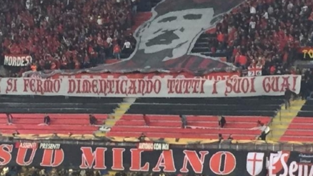 PHOTOGALLERY MN - La coreografia della Curva Sud - Milan News - milannews.it