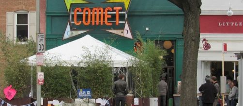 By Farragutful (Own work) [CC BY-SA 4.0 (http://creativecommons.org/licenses/by-sa/4.0)], via Wikimedia Commons