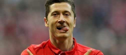 Lewandowski's agent rules out transfer ... - Youtube Screen grab