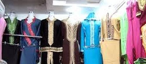 mazon has a new program for people to try on clothes [Image via commons.wikimedia.org]