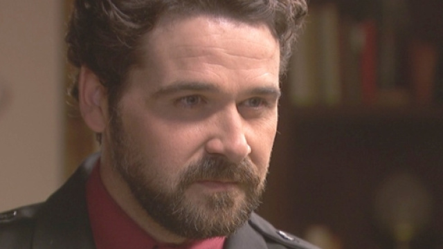Cristobal Guerriges, antagonista di Francisca.