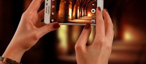 Samsung Galaxy S8 new details - Image by FirmBee/Pixabay