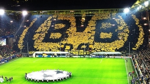 Le PSG est int&eacute;ress&eacute; par ce footballeur