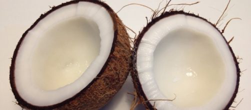 Coconut may not be good for you. Image credit: Manueltapi | CCO Public Domain| Pixabay