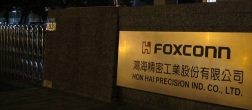 Foxconn will invest $10 billion in its US plant/Photo Via Ken Marshall, Flickr