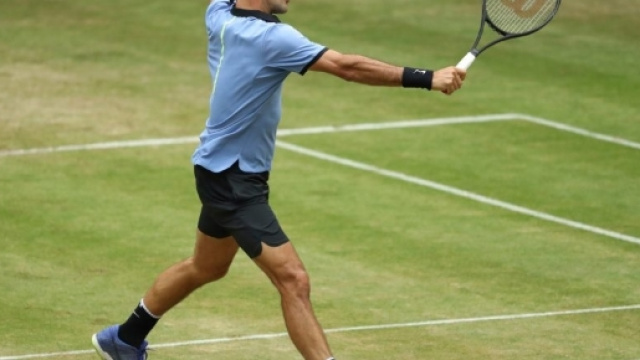 ATP Halle: Federer a 140 all'ora, finale con Sascha Zverev - UBITENNIS - ubitennis.com
