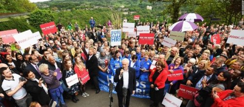 American activist aiding Corbyn in UK - CNNPolitics.com - cnn.com