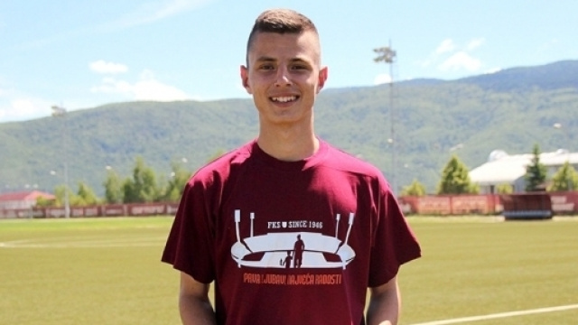 Nedim Hadžić calciatore che piace al Crotone.