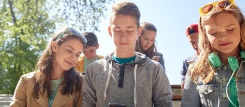 El cheque NI-Ni: la ayuda para los m&aacute;s j&oacute;venes