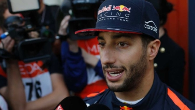 Daniel Ricciardo si schiera dalla parte di Hamilton - net.au