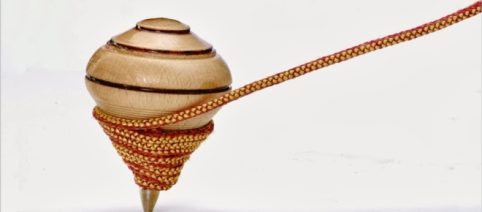 El trompo: juguete milenario de ayer y hoy