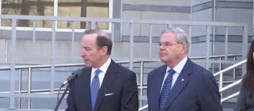 Sen. Bob Menendez with lawyer Abbe Lowell. Photo via NJ.com, YouTube.
