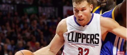 Blake Griffin - The Fumble/Youtube Screengrab