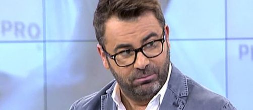 Jorge Javier V&aacute;zquez, presentador de S&aacute;lvame