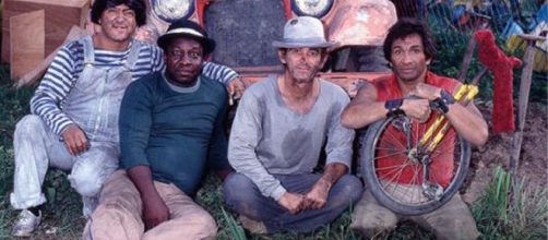 ''Os Trapalh&otilde;es'': um dos raros programas de TV nos anos 1980 com humor sadio e sem apela&ccedil;&otilde;es