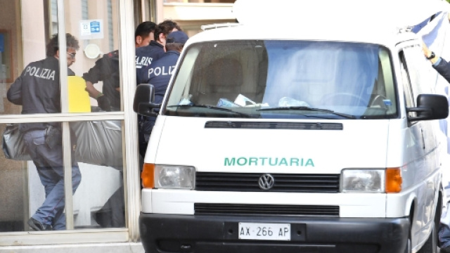 Cosenza, agente penitenziario uccide moglie e si suicida: litigavano spesso
