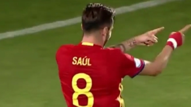 Sa&uacute;l &Ntilde;&iacute;guez, centrocampista della Spagna