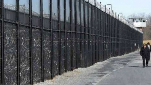 Un prototype de mur entre les USA et le Mexique d'ici septembre