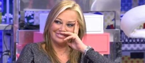 Bel&eacute;n Esteban durante la emisi&oacute;n de "S&aacute;lvame"