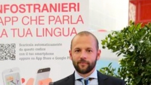 Bashkim Sejdiu l'ideatore dell'applicazione Infostranieri