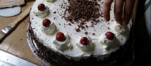 "Black Fоrеѕt" cherry pie Flickr Erich Ferdinand (CC BY 2.0) https://www.flickr.com/photos/erix/4620838288